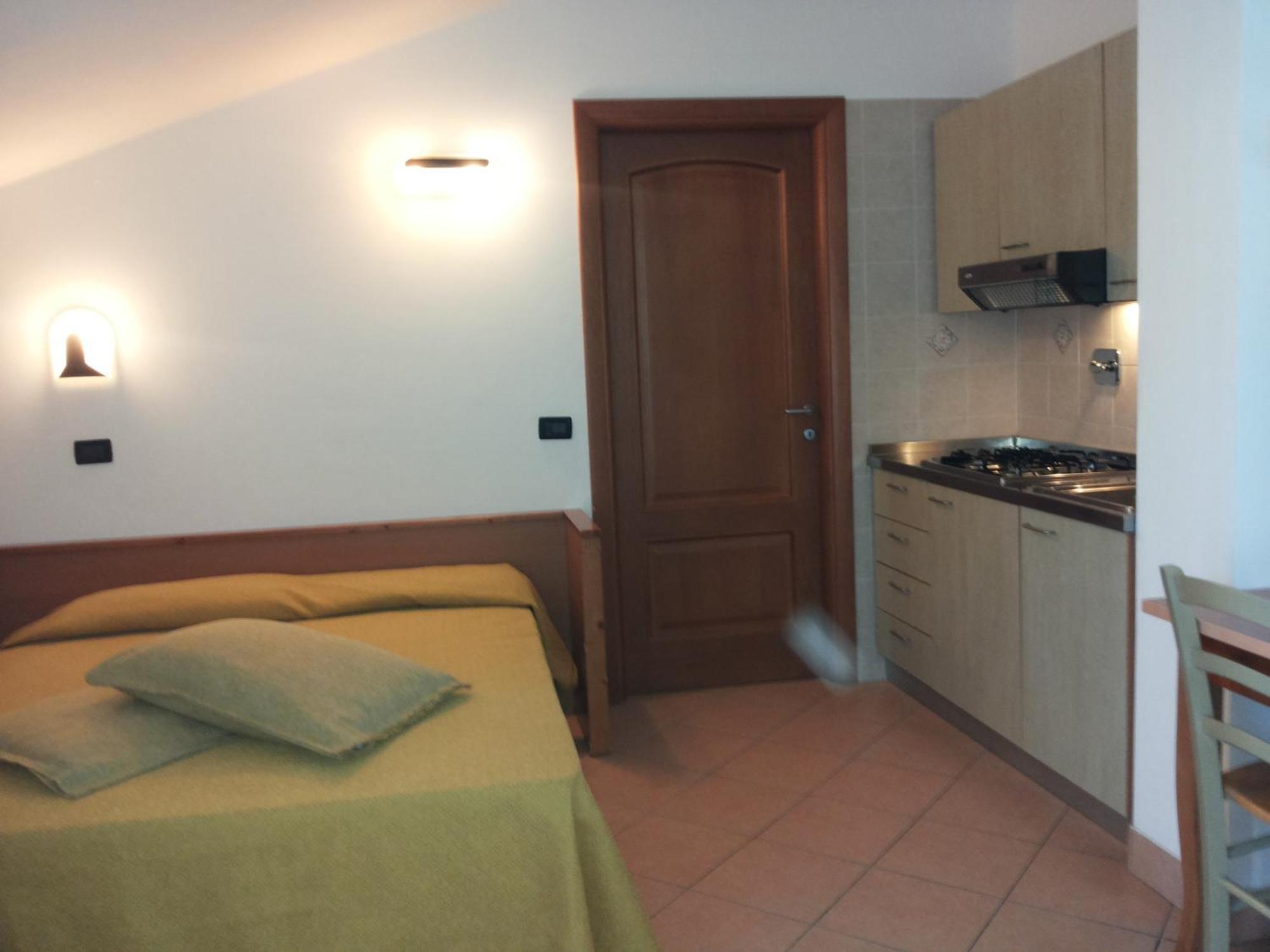 Residence Oleandro Pietra Ligure Bilik gambar