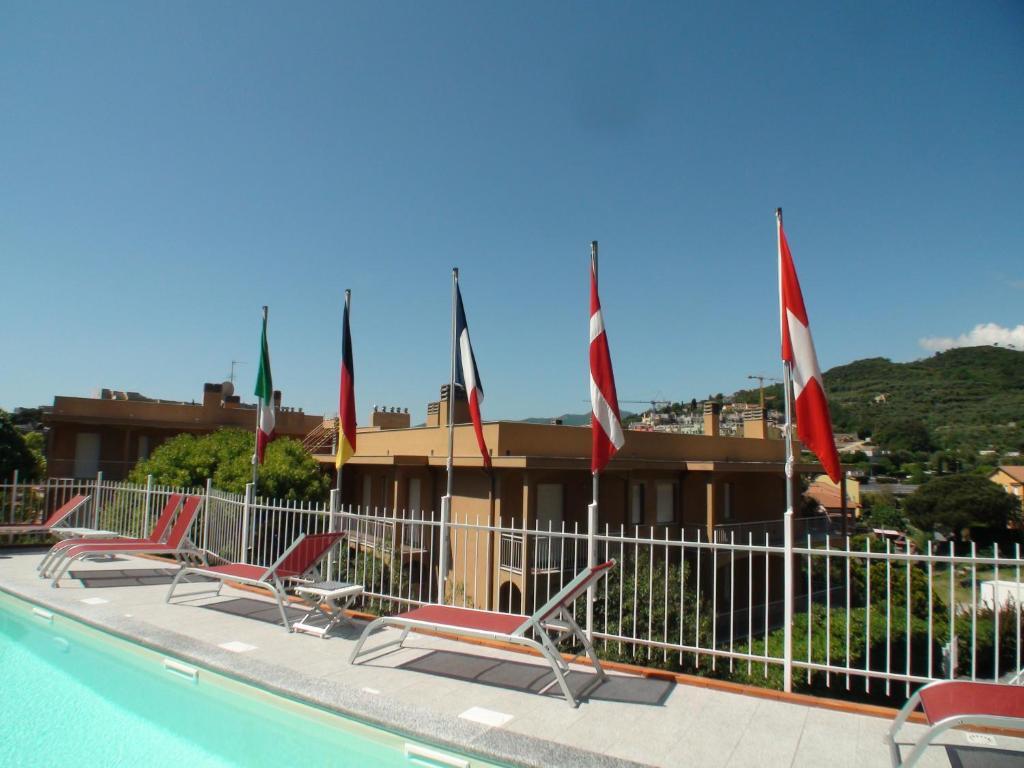 Residence Oleandro Pietra Ligure Luaran gambar